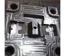 塑料模具開發(fā)