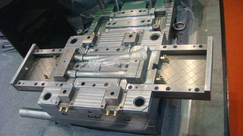 注塑模具哥張躍廠家154p 塑料模具的用途